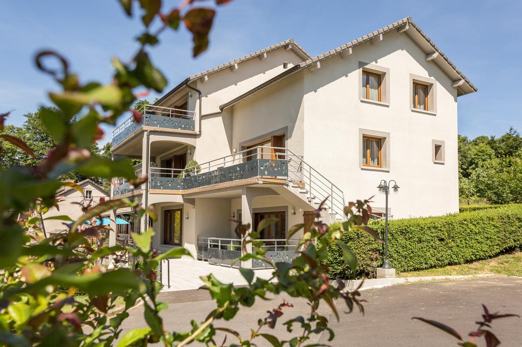 Logis Hotel Le Relais Du Bois Vialotte Льо Шамбон-сюр-Линьон Екстериор снимка