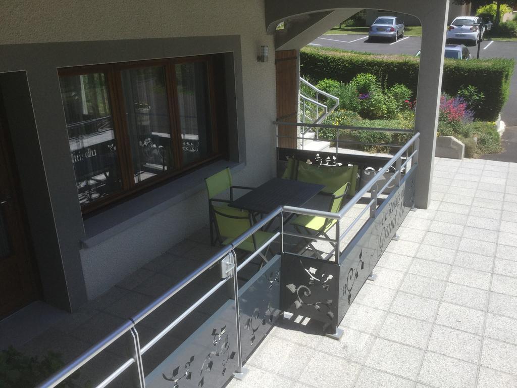Logis Hotel Le Relais Du Bois Vialotte Льо Шамбон-сюр-Линьон Екстериор снимка